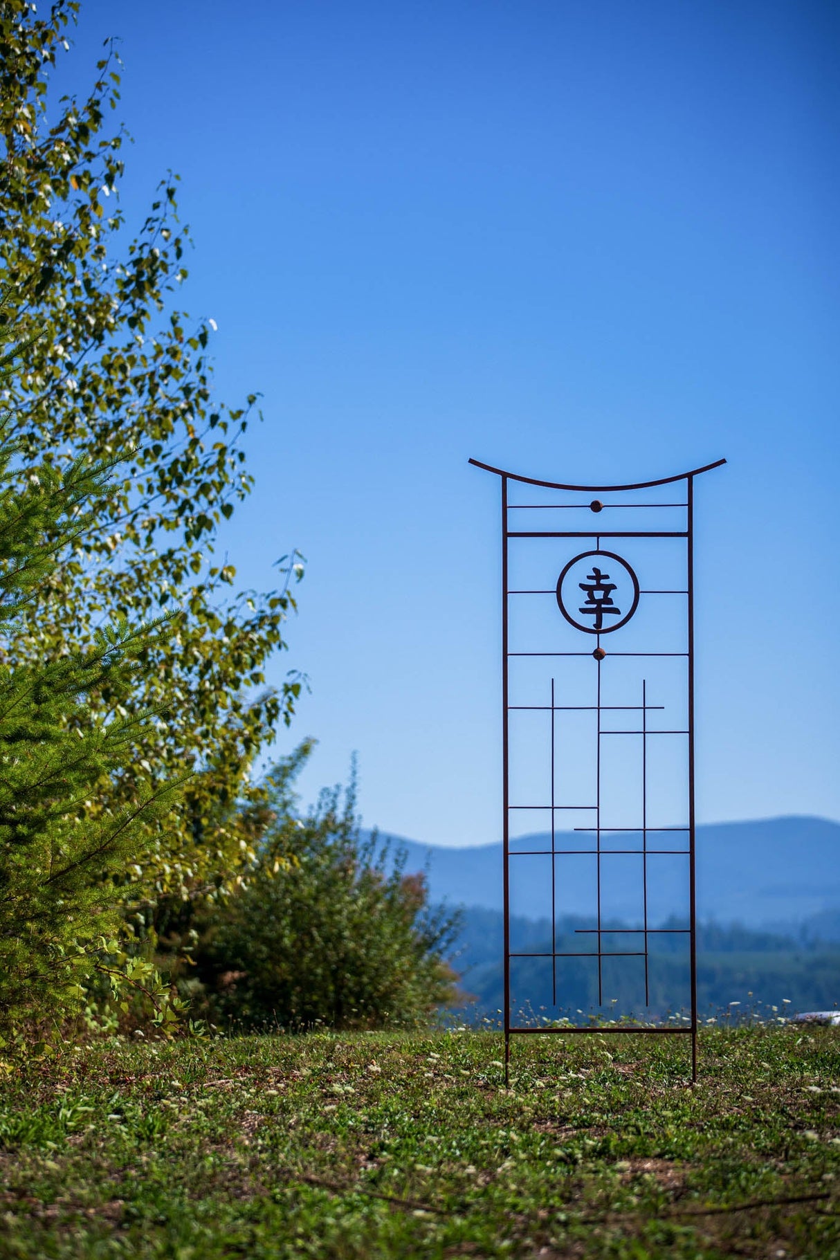 Good Fortune Trellis