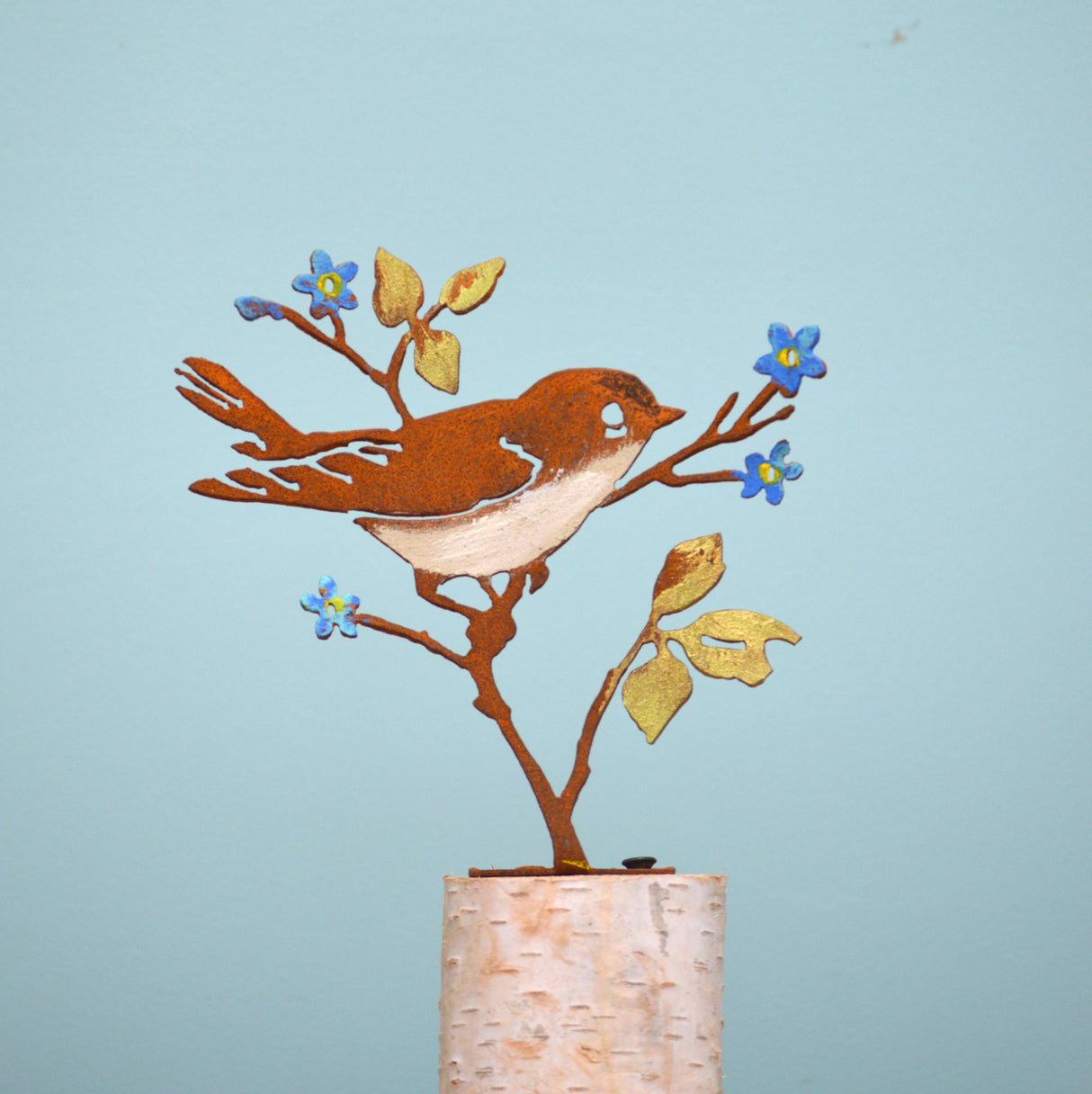 Upright Warbler with Flower