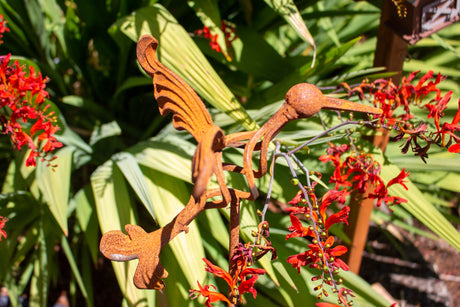 Hummingbird Yard Stake