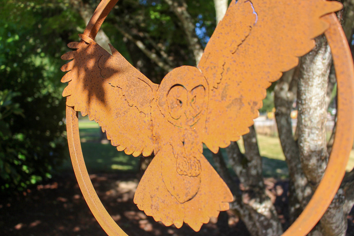 Swooping Barn Owl Ring