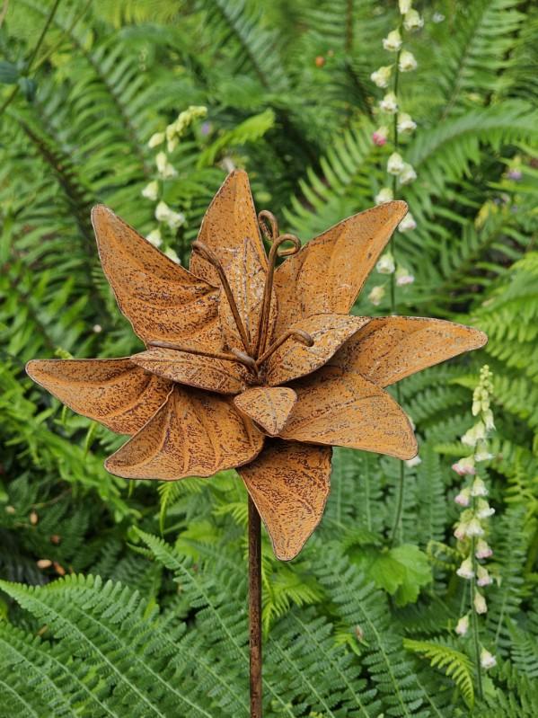 Cressia Flower Stake