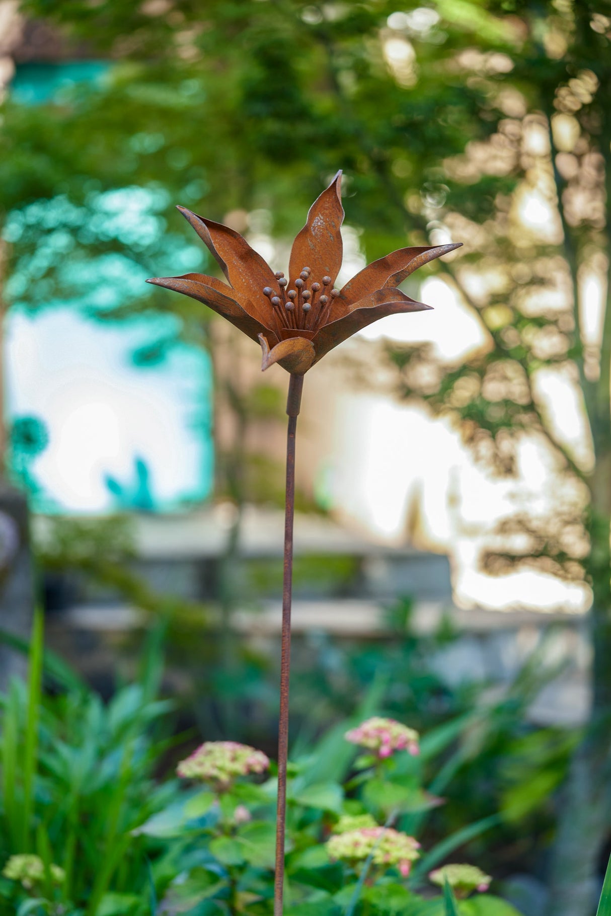 Mira Flower