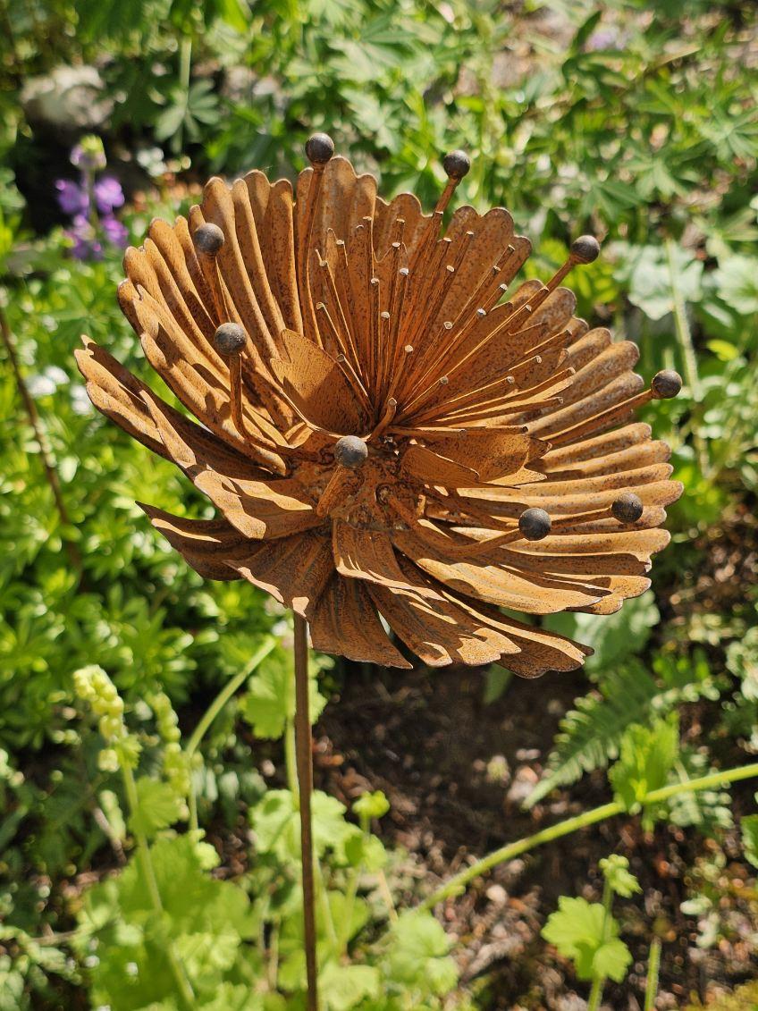 Persephone Flower Stake
