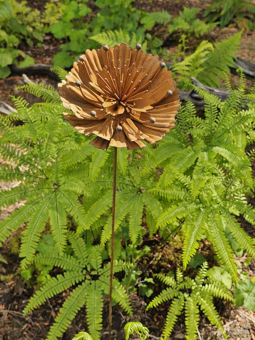 Persephone Flower Stake