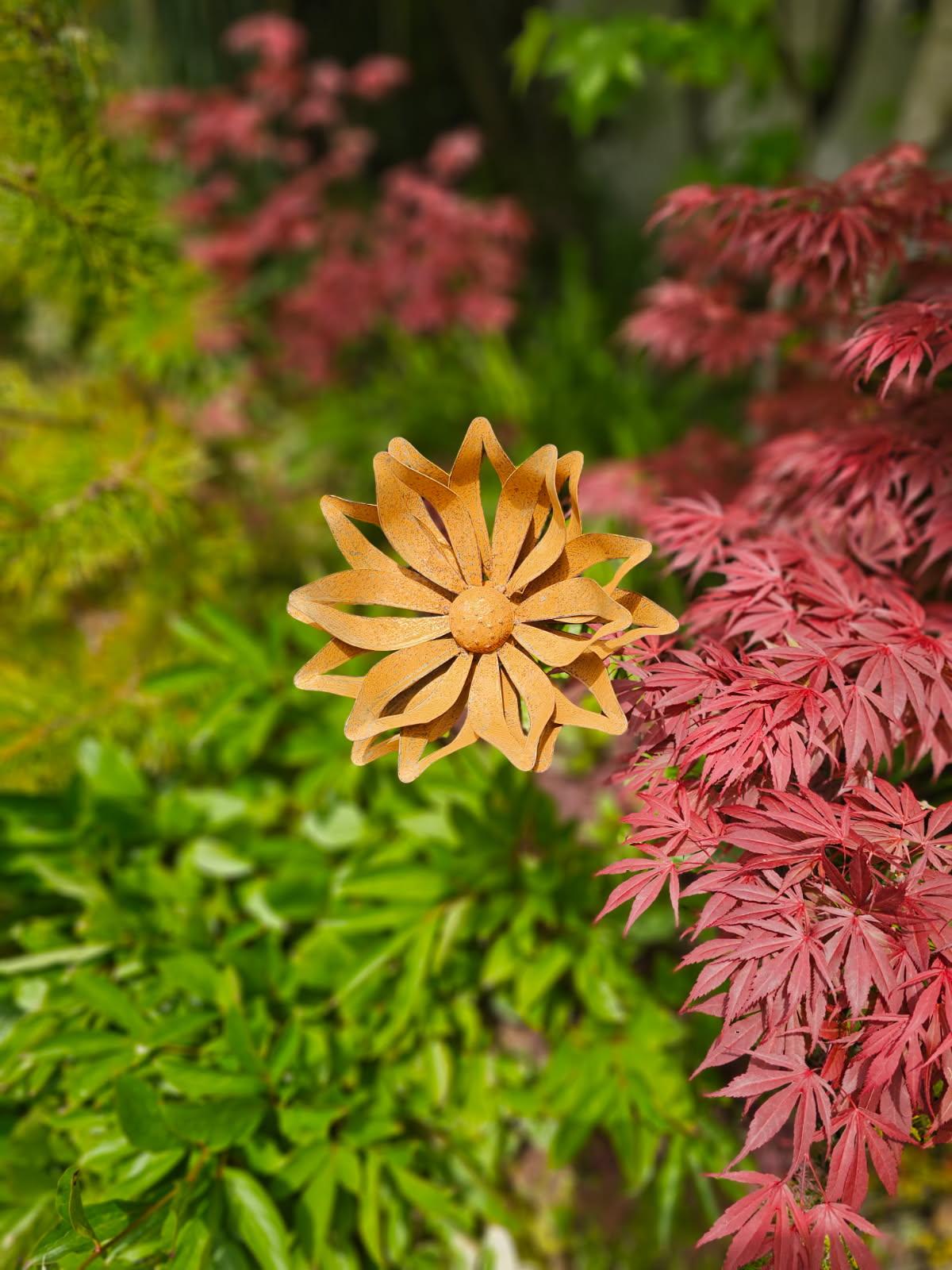 Seraphin Flower Stake