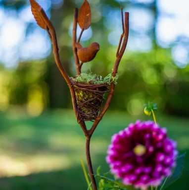 Mini Bird Nest Stake