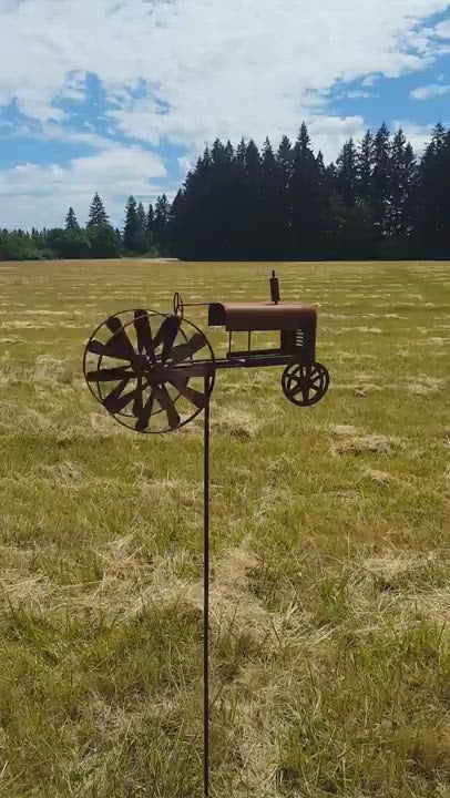 Tractor Spinner Stake